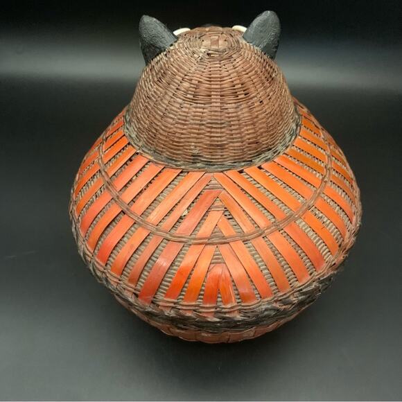 Vintage Chinese Cat Basket - Picture 5 of 13